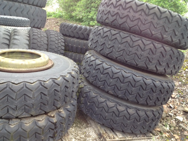 Michelin 14.00R24 (Unused) - 40117 - Govsales of mod surplus ex army trucks, ex army land rovers and other military vehicles for sale